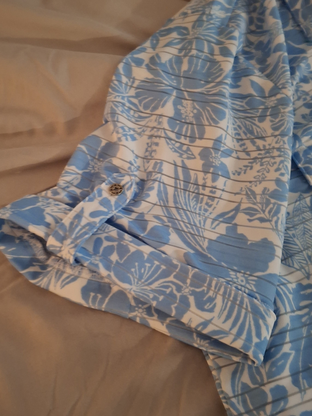 Coral Bay Women's Blue Floral Short Sleeve Popover Top - Picture 4 of 7